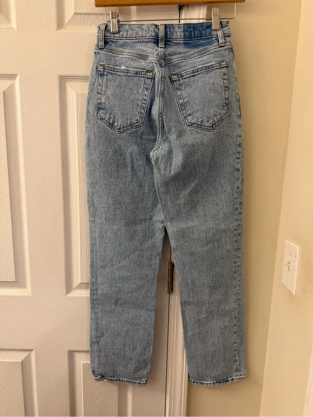 Abercrombie & Fitch 90s Straight Ultra High Rise Jeans